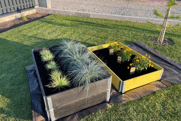Garden bed